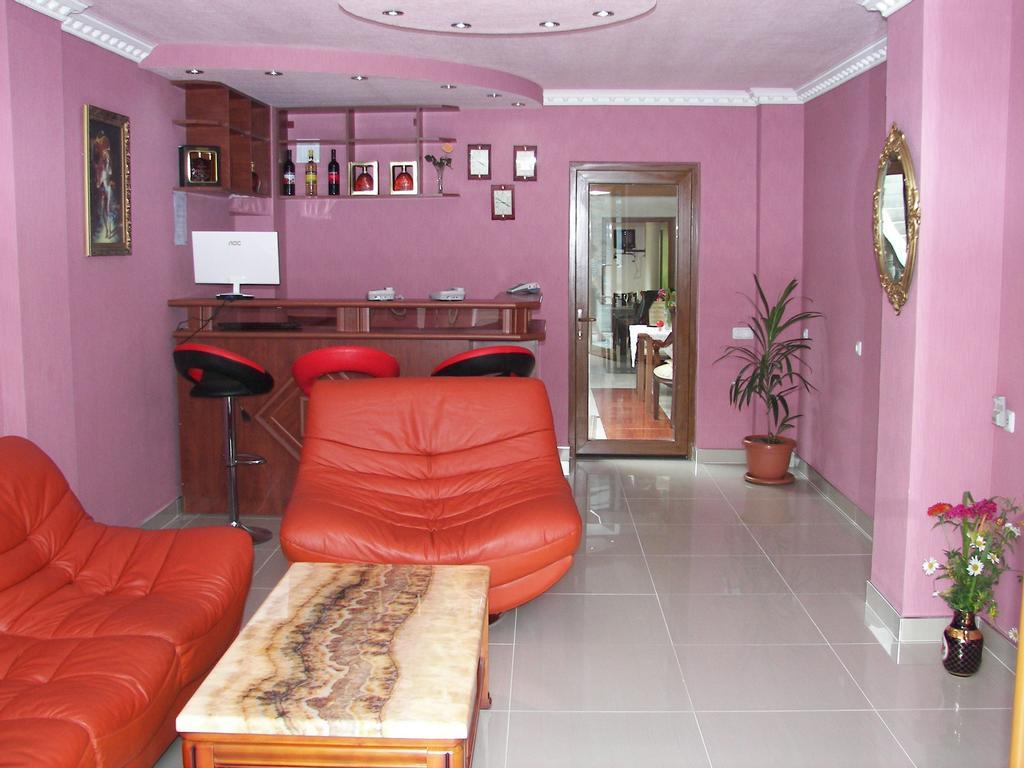 Hotel Mira Goris Bagian luar foto