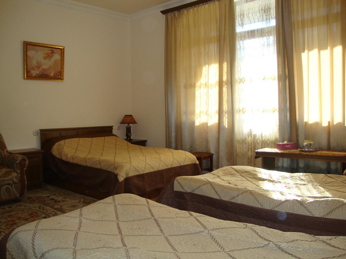 Hotel Mira Goris Bagian luar foto