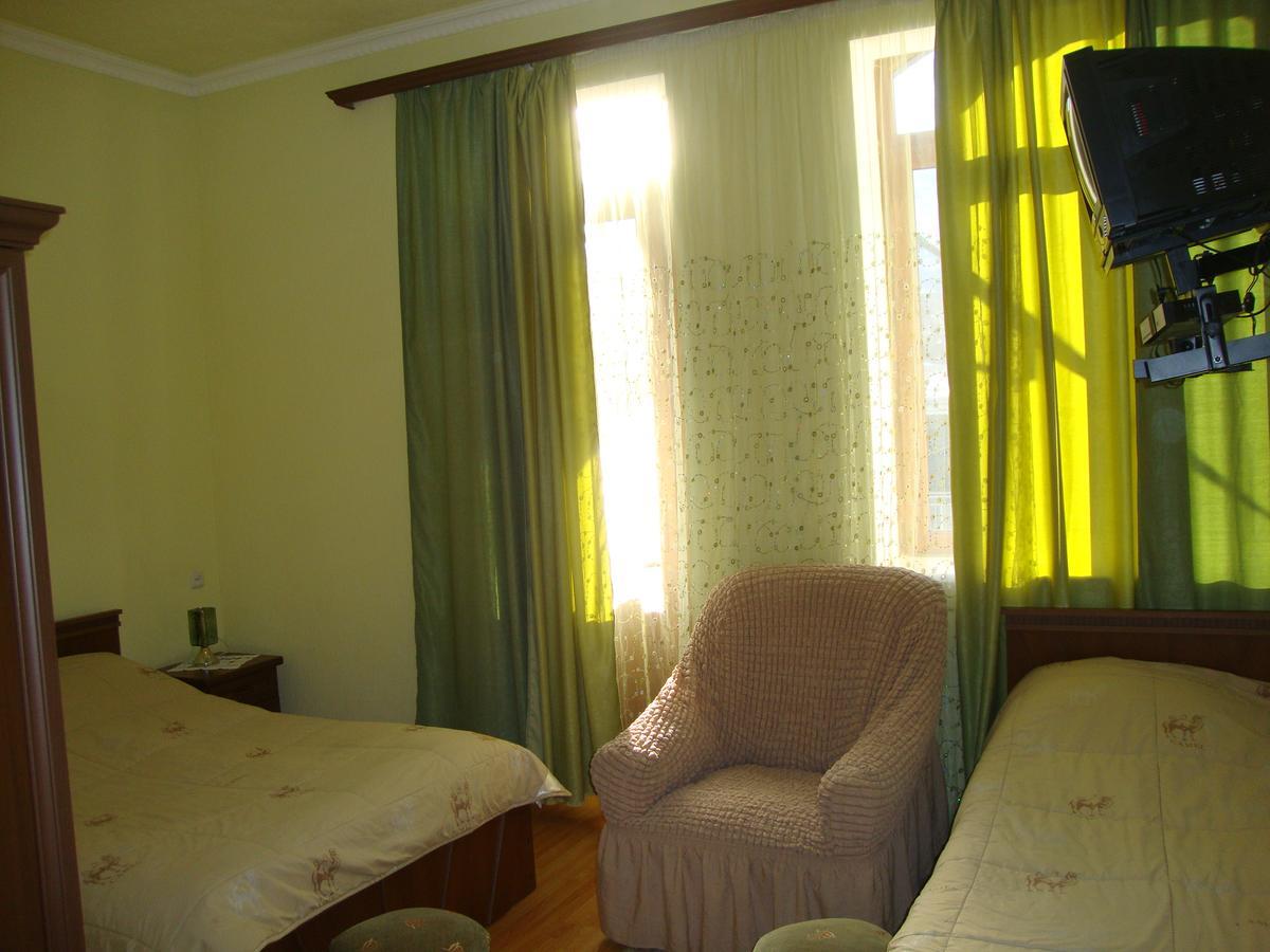 Hotel Mira Goris Bagian luar foto